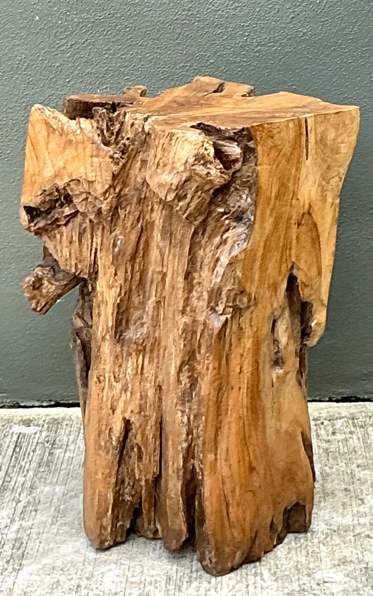 Vintage Natural Wood Stump Table — additional photo 6