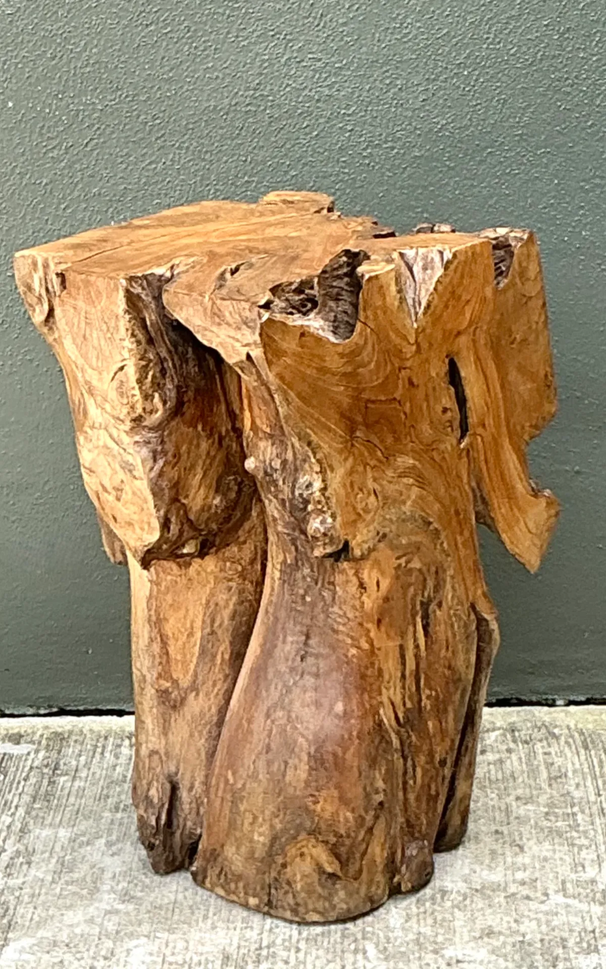 Vintage Natural Wood Stump Table — additional photo 8