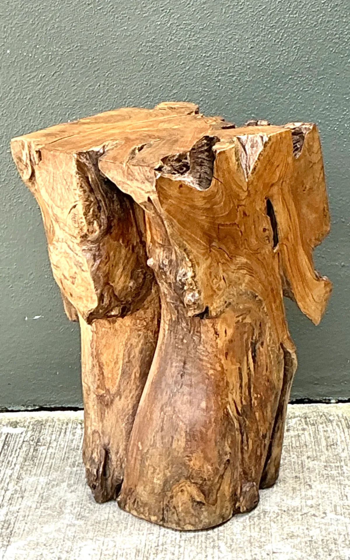 Vintage Natural Wood Stump Table — additional photo 7
