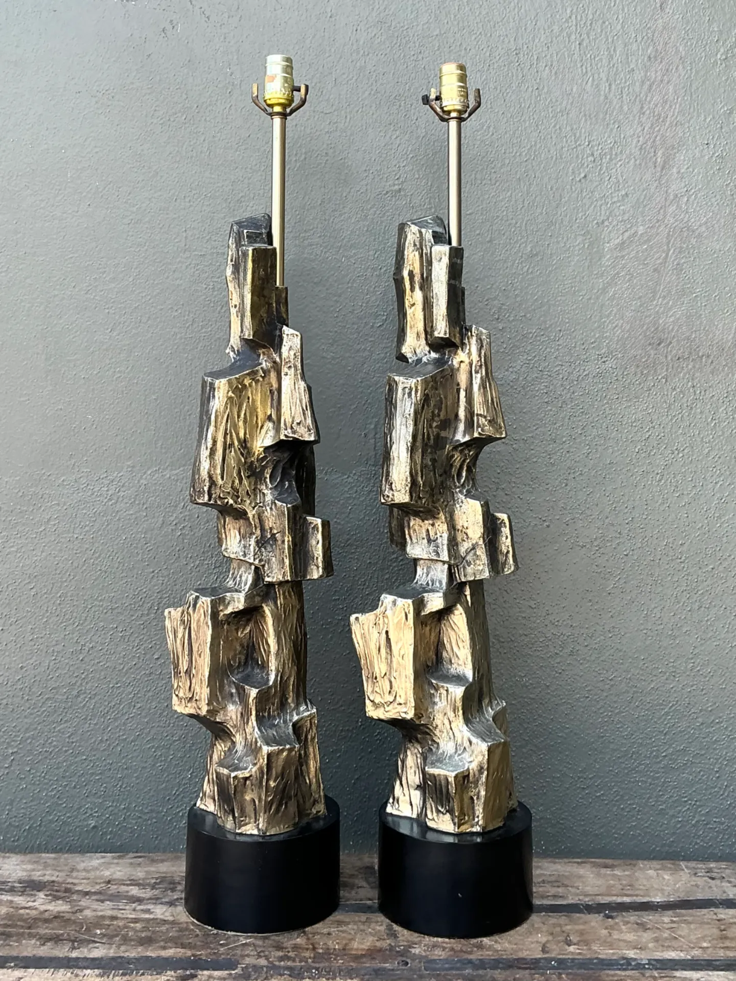 Vintage Brutalist Richard Barr For Laurel Lamps - Pair — additional photo 6