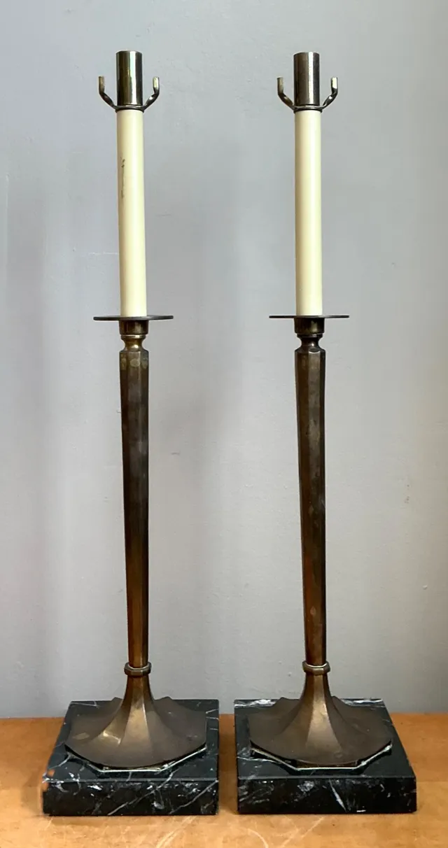 Vintage Chapman Brass and Marble Candlestick Lamps - A Pair — additional photo 3