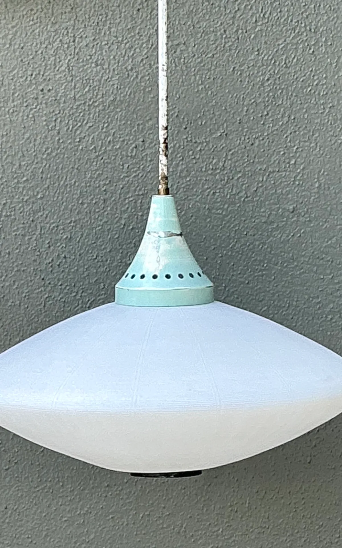Vintage Mid-Century Modern Pendant Lamp — additional photo 4