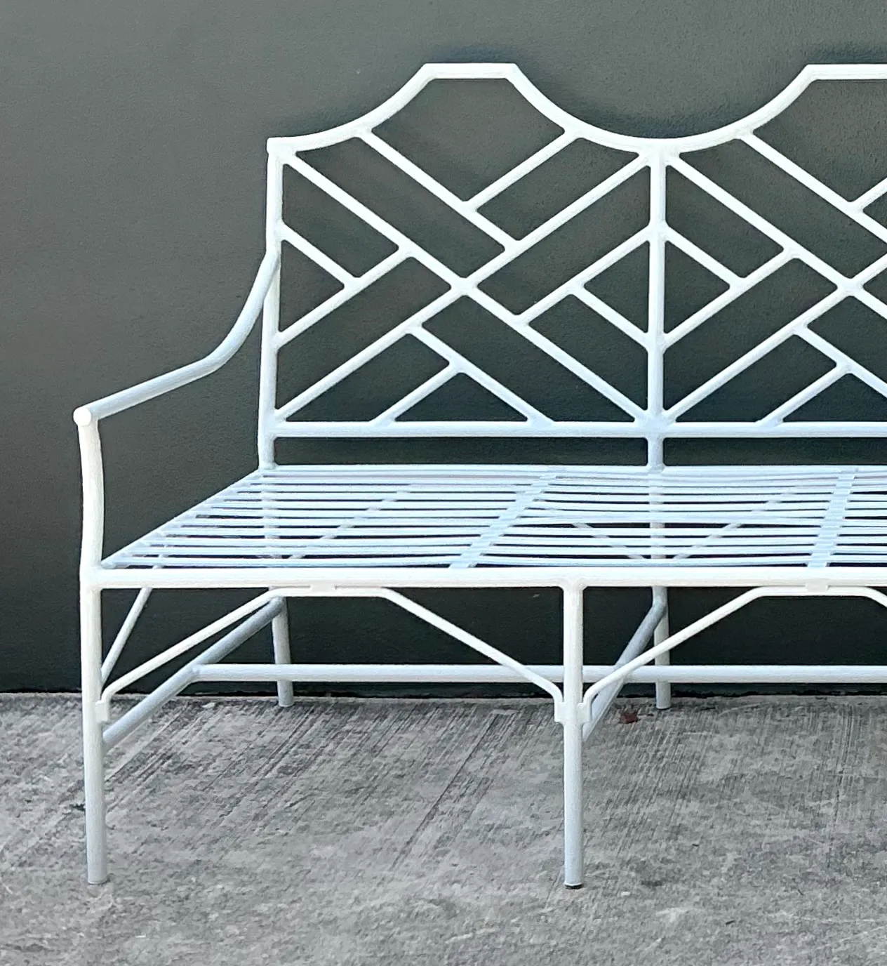 Vintage Outdoor Chinese Chippendale Cast Aluminum Sofa — additional photo 1