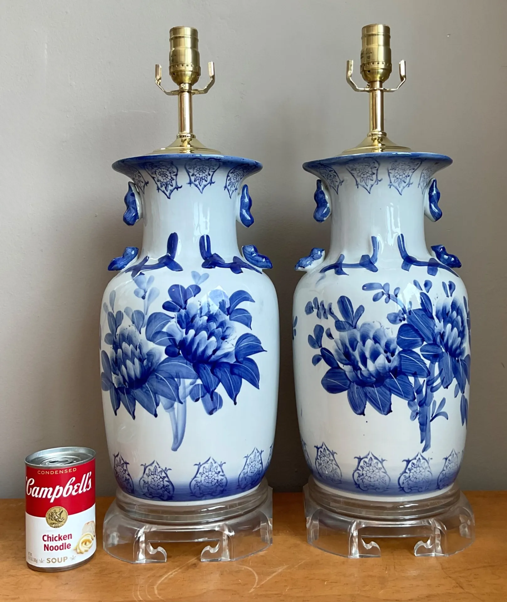 Vintage Blue and White Ceramic Table Lamps - A Pair — additional photo 7