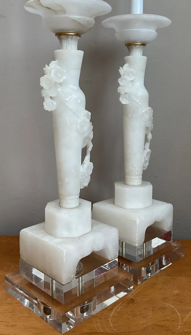 Vintage White Alabaster Candlestick Lamps - Set of 2 — additional photo 6