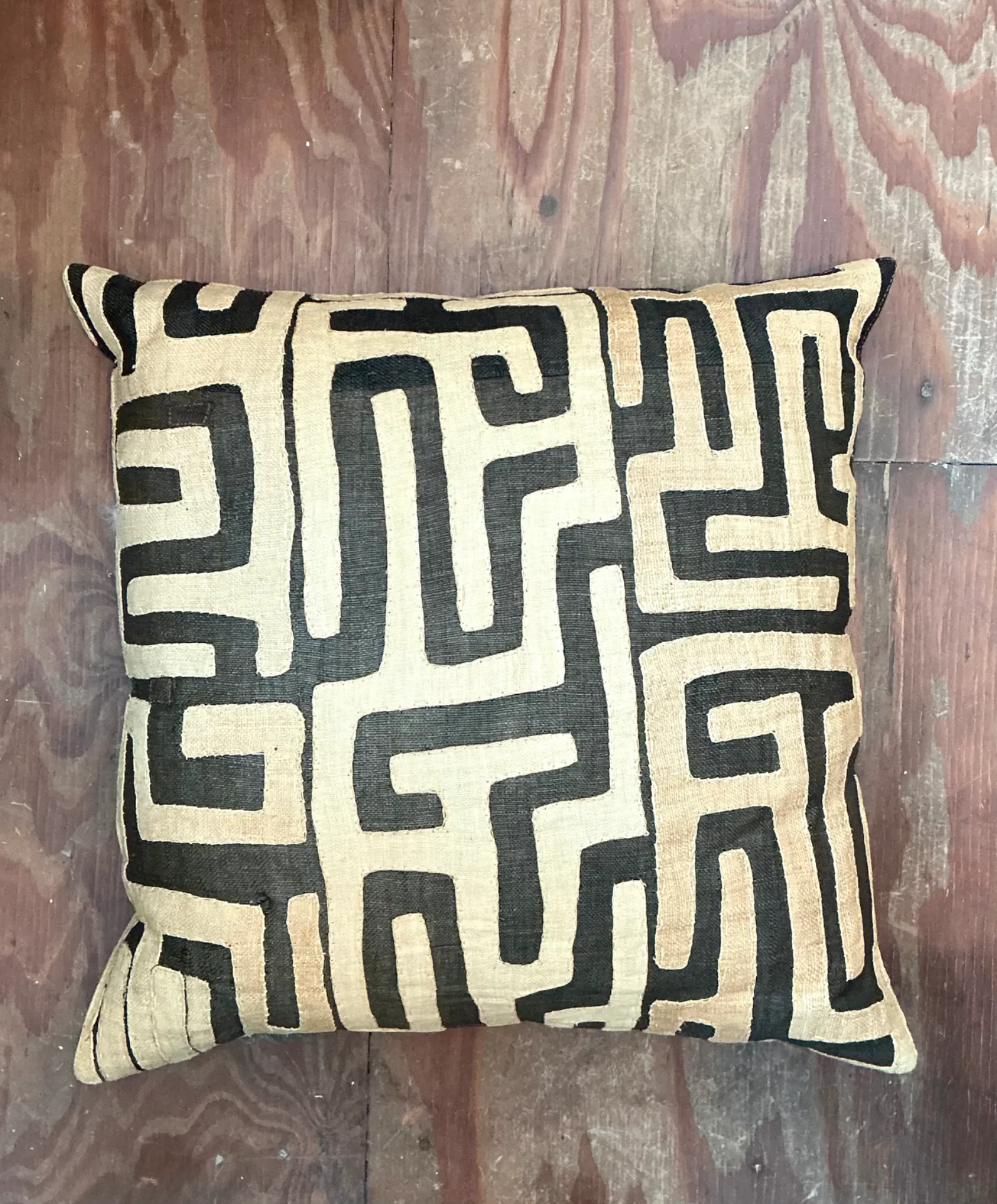 Vintage Kuba Cloth Pattern Pillow — additional photo 6