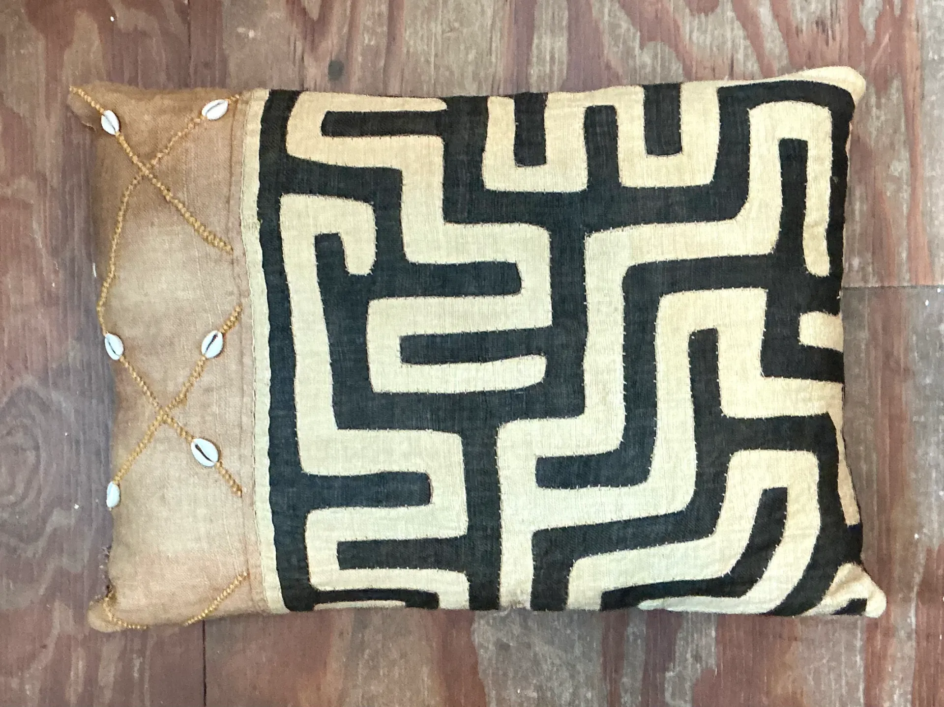Vintage Mudcloth Pattern Pillow — additional photo 2
