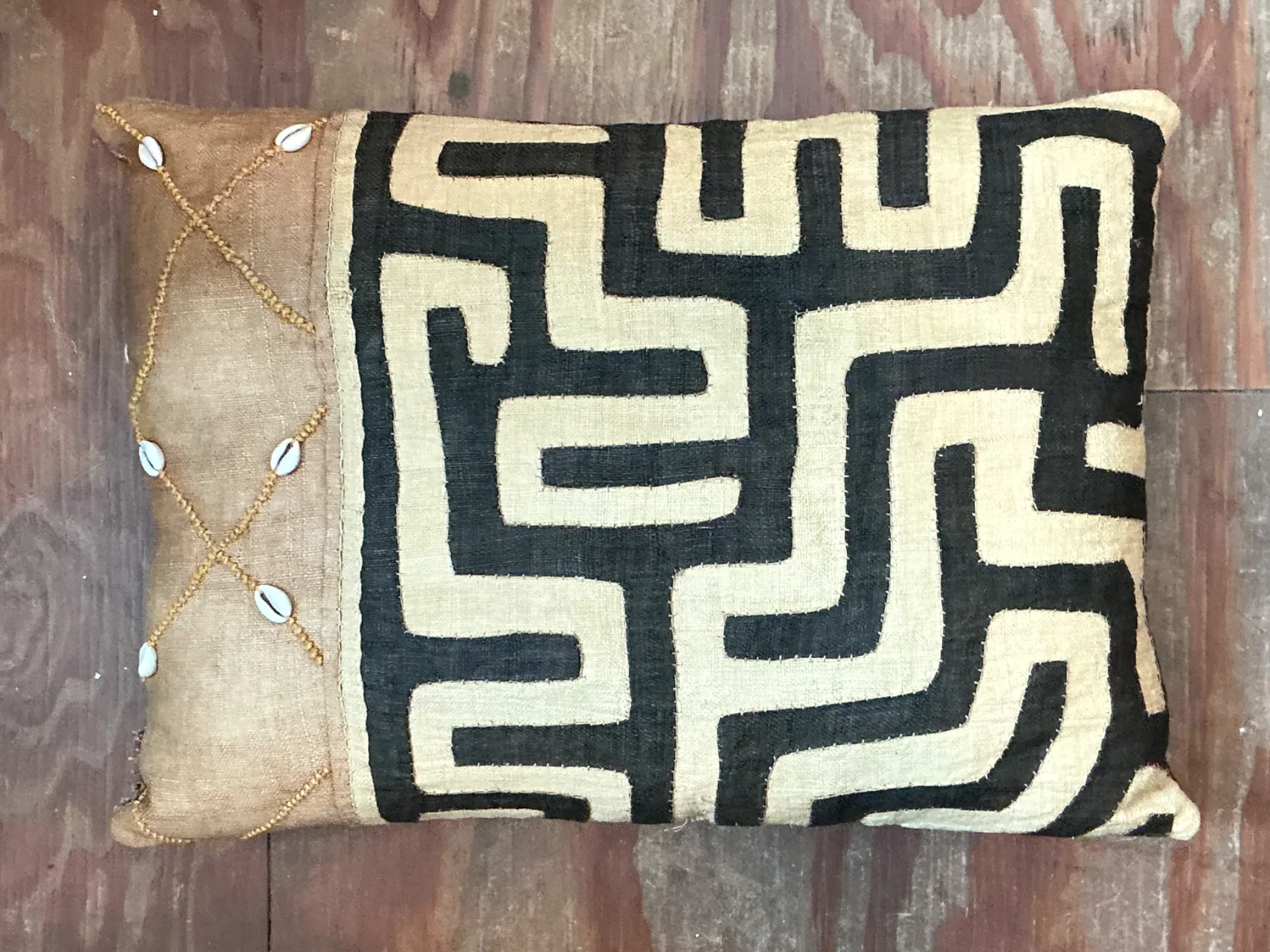 Vintage Mudcloth Pattern Pillow — additional photo 4