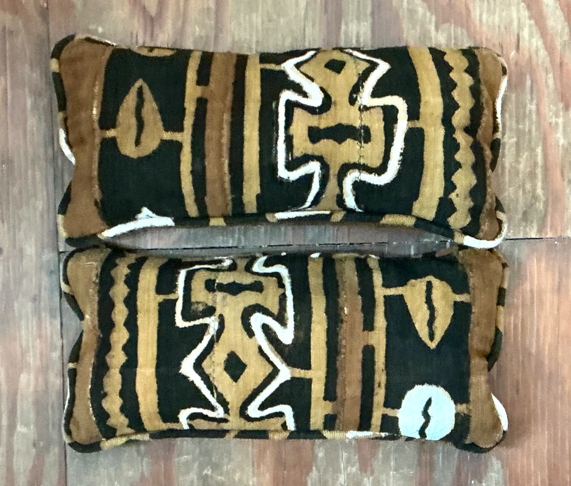Vintage Mudcloth Pattern Pillows - A Pair — additional photo 6