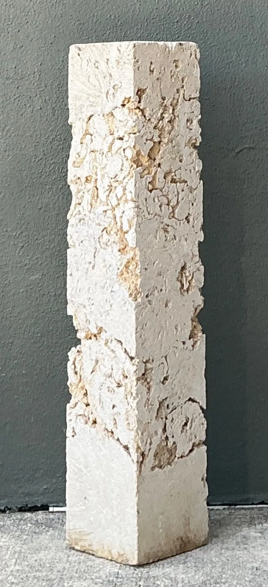 Vintage Coral Column Pedestal — additional photo 8