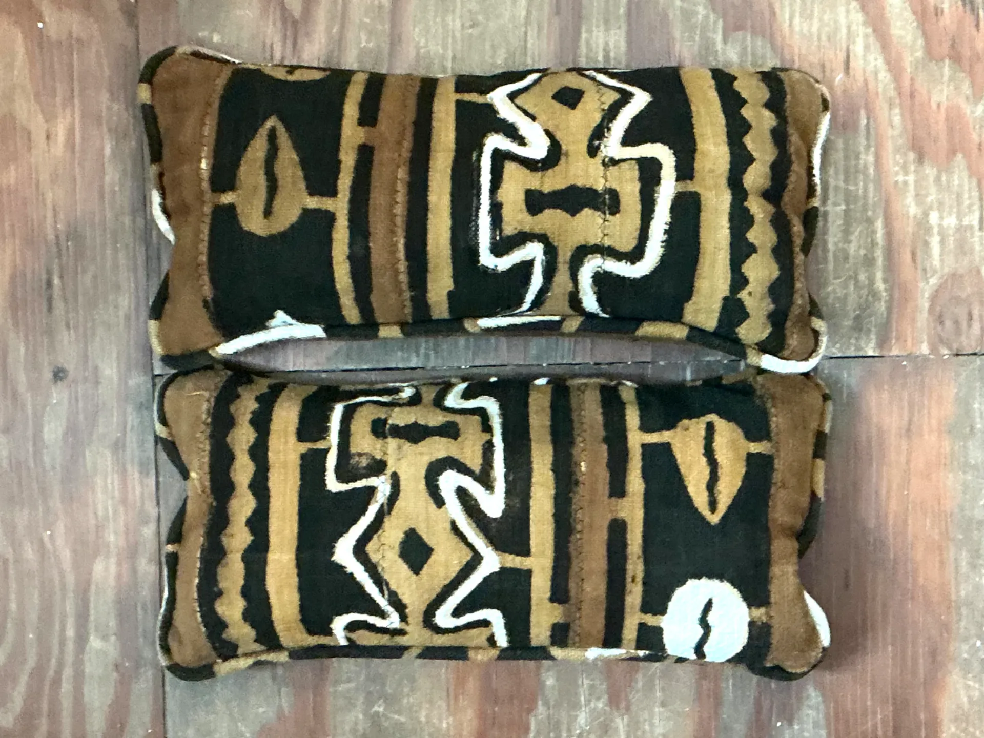 Vintage Mudcloth Pattern Pillows - A Pair — additional photo 3