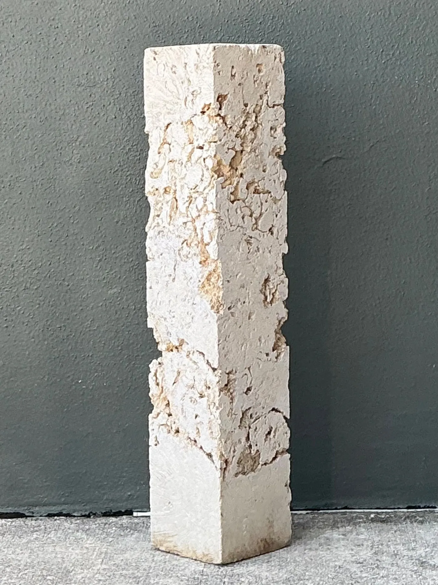 Vintage Coral Column Pedestal — additional photo 6