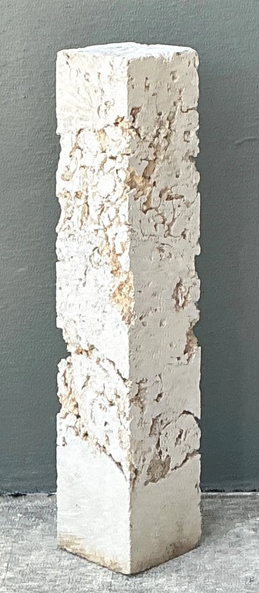 Vintage Coral Column Pedestal — additional photo 2