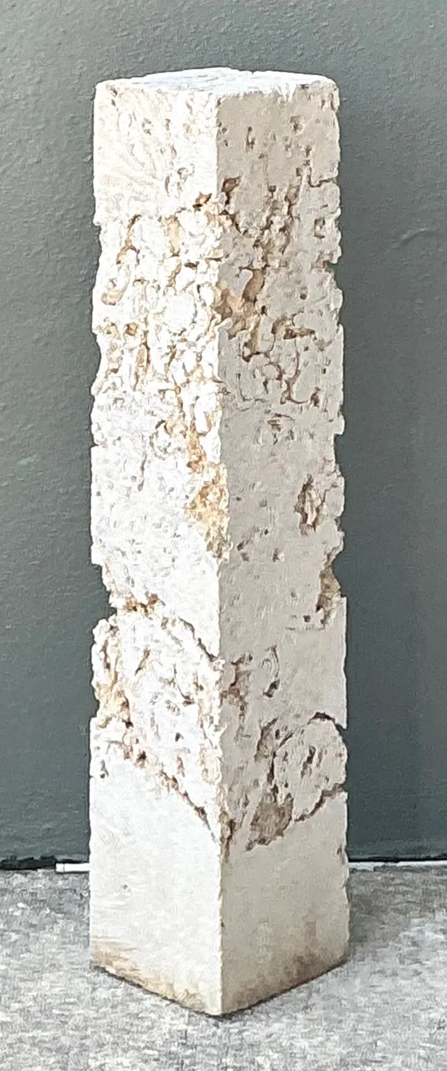 Vintage Coral Column Pedestal — additional photo 4