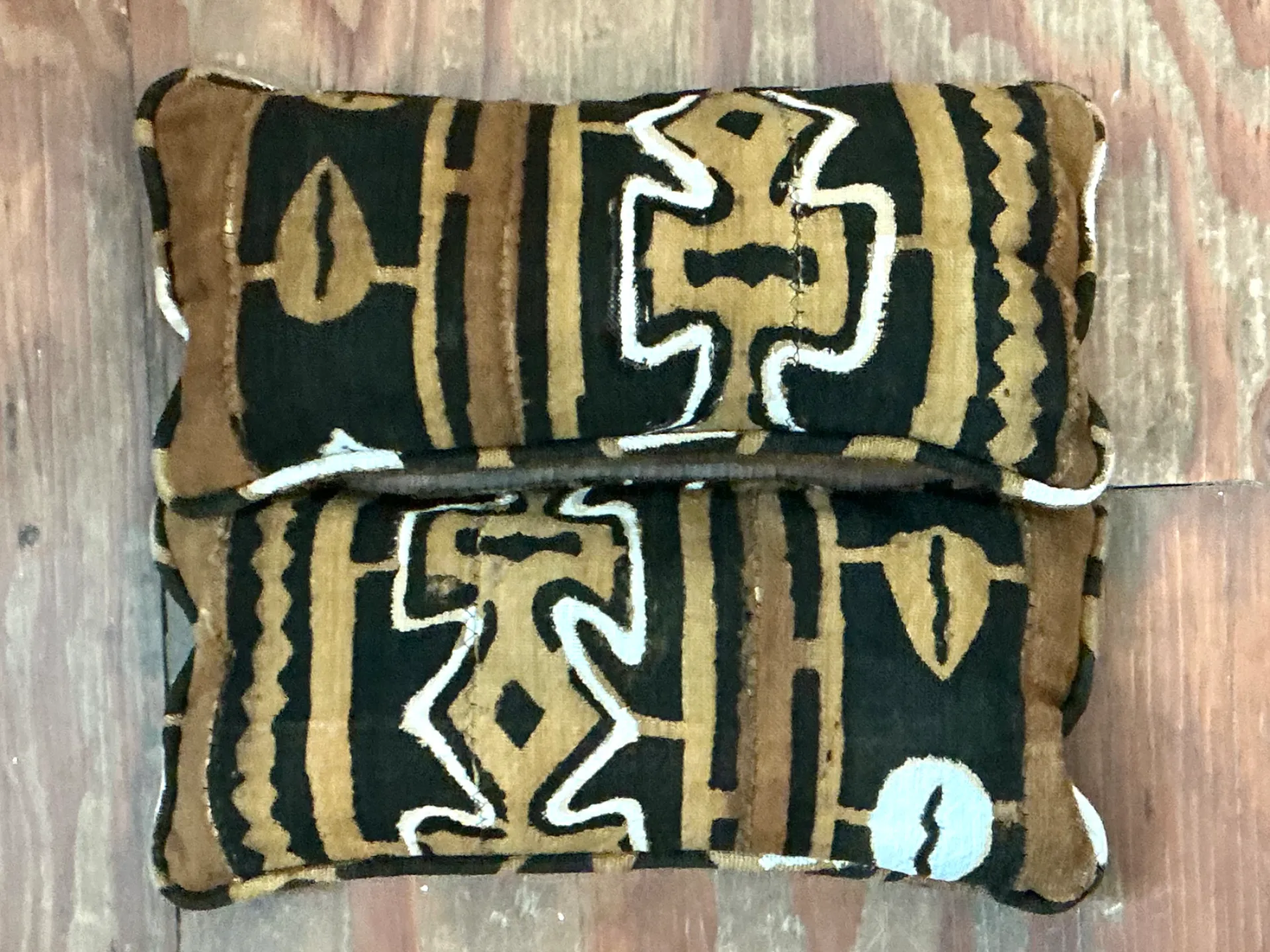 Vintage Mudcloth Pattern Pillows - A Pair — additional photo 7