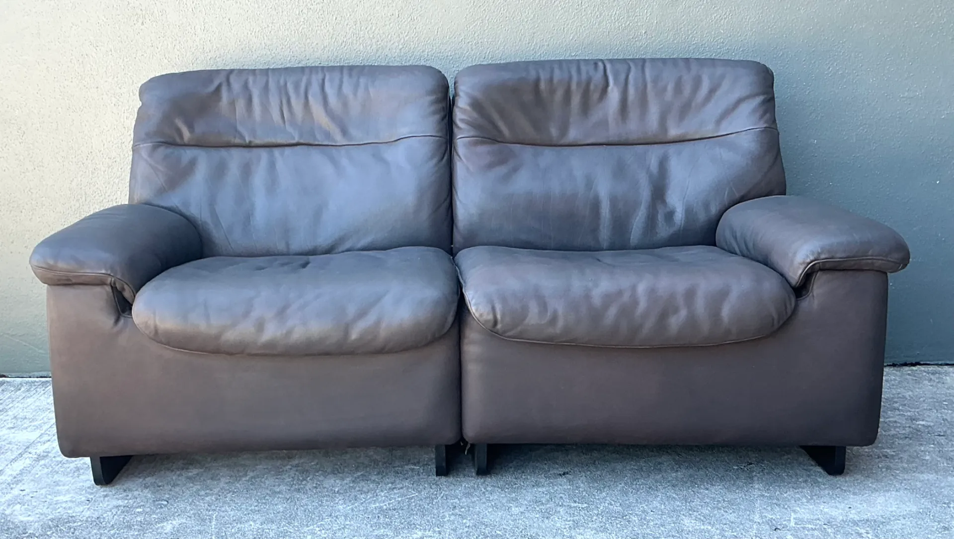 Vintage De Sede Leather Two-Seater Sofa — additional photo 3