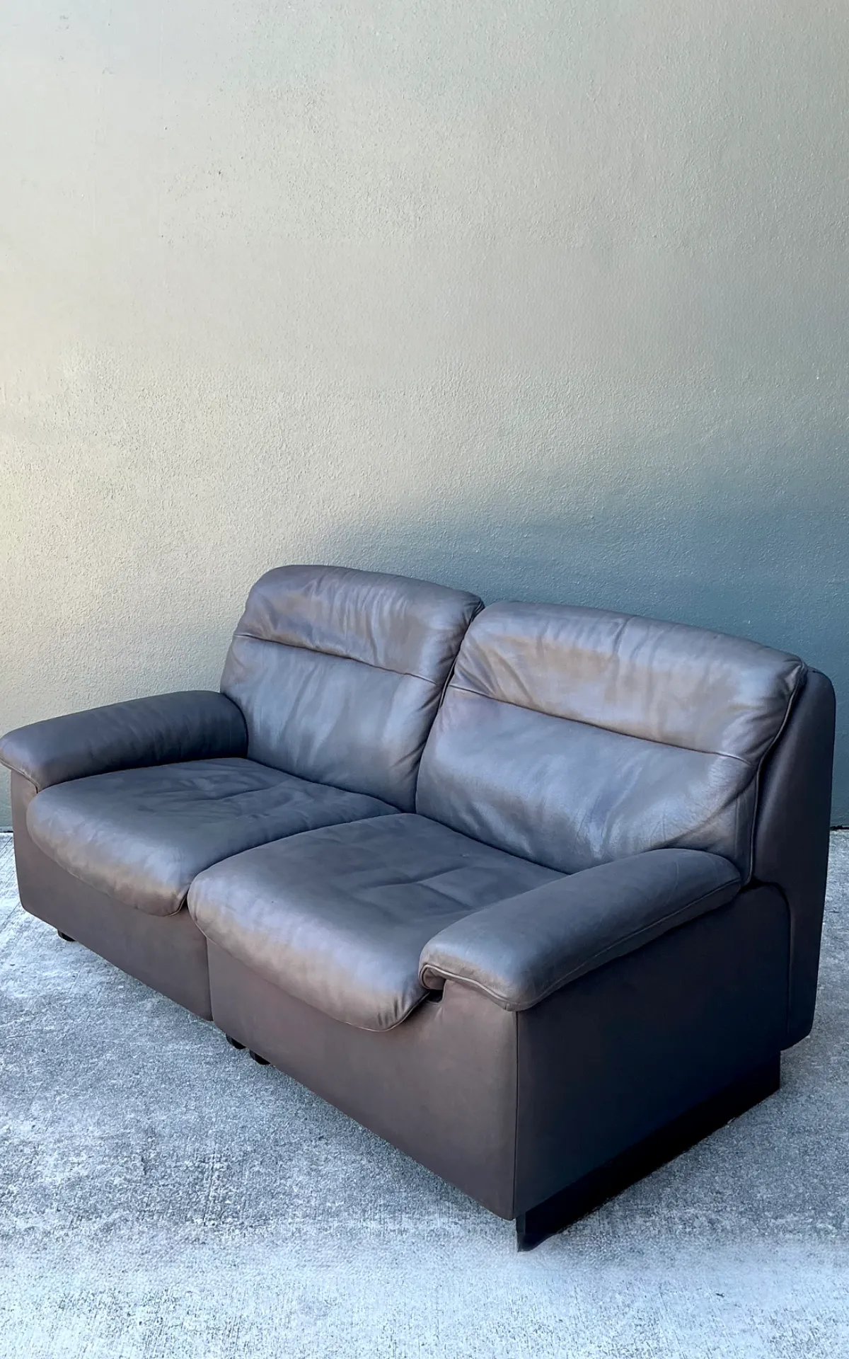 Vintage De Sede Leather Two-Seater Sofa — additional photo 4