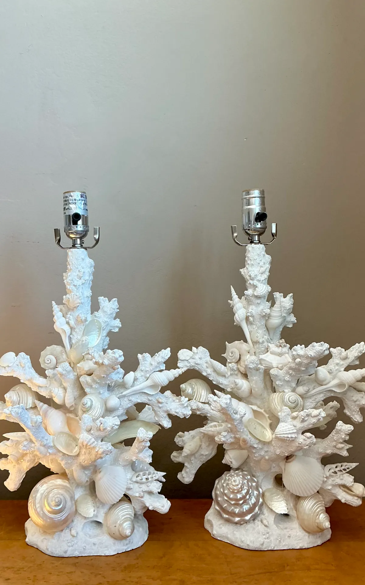 Vintage Shell Encrusted Faux Coral Table Lamps - Pair — additional photo 5