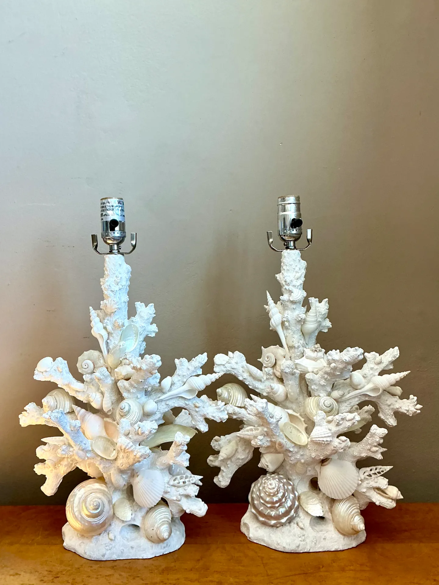 Vintage Shell Encrusted Faux Coral Table Lamps - Pair — additional photo 4