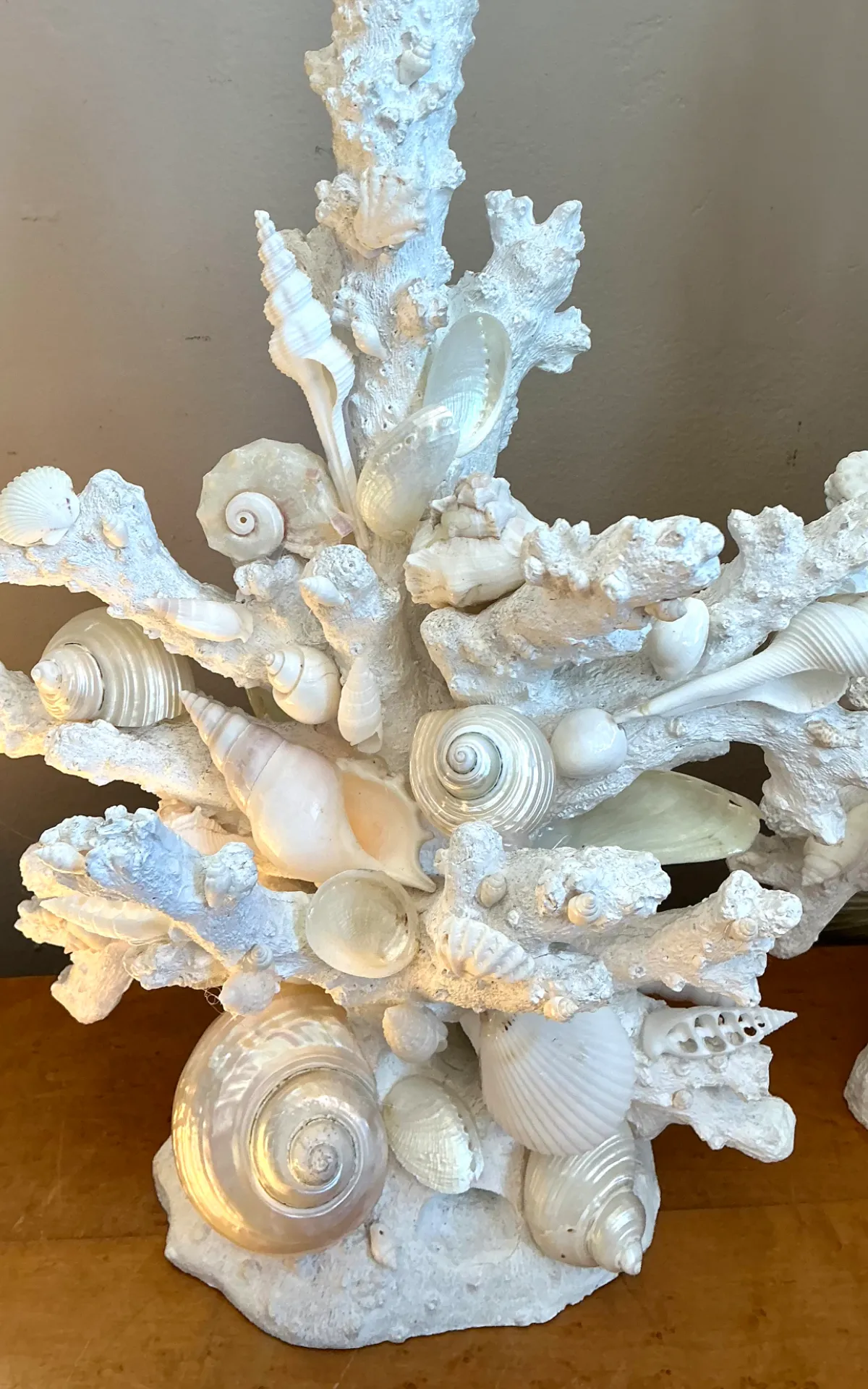 Vintage Shell Encrusted Faux Coral Table Lamps - Pair — additional photo 2