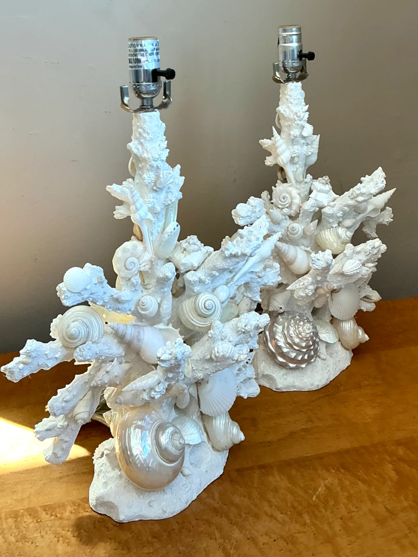 Vintage Shell Encrusted Faux Coral Table Lamps - Pair — additional photo 7