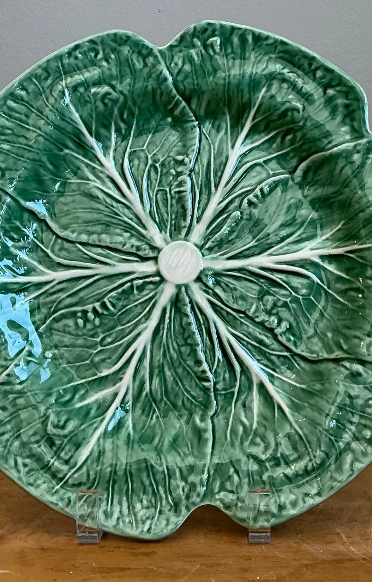Vintage Bordallo Pinheiro Green Cabbage Leaf Dinner Plates - Set Of Three — additional photo 5