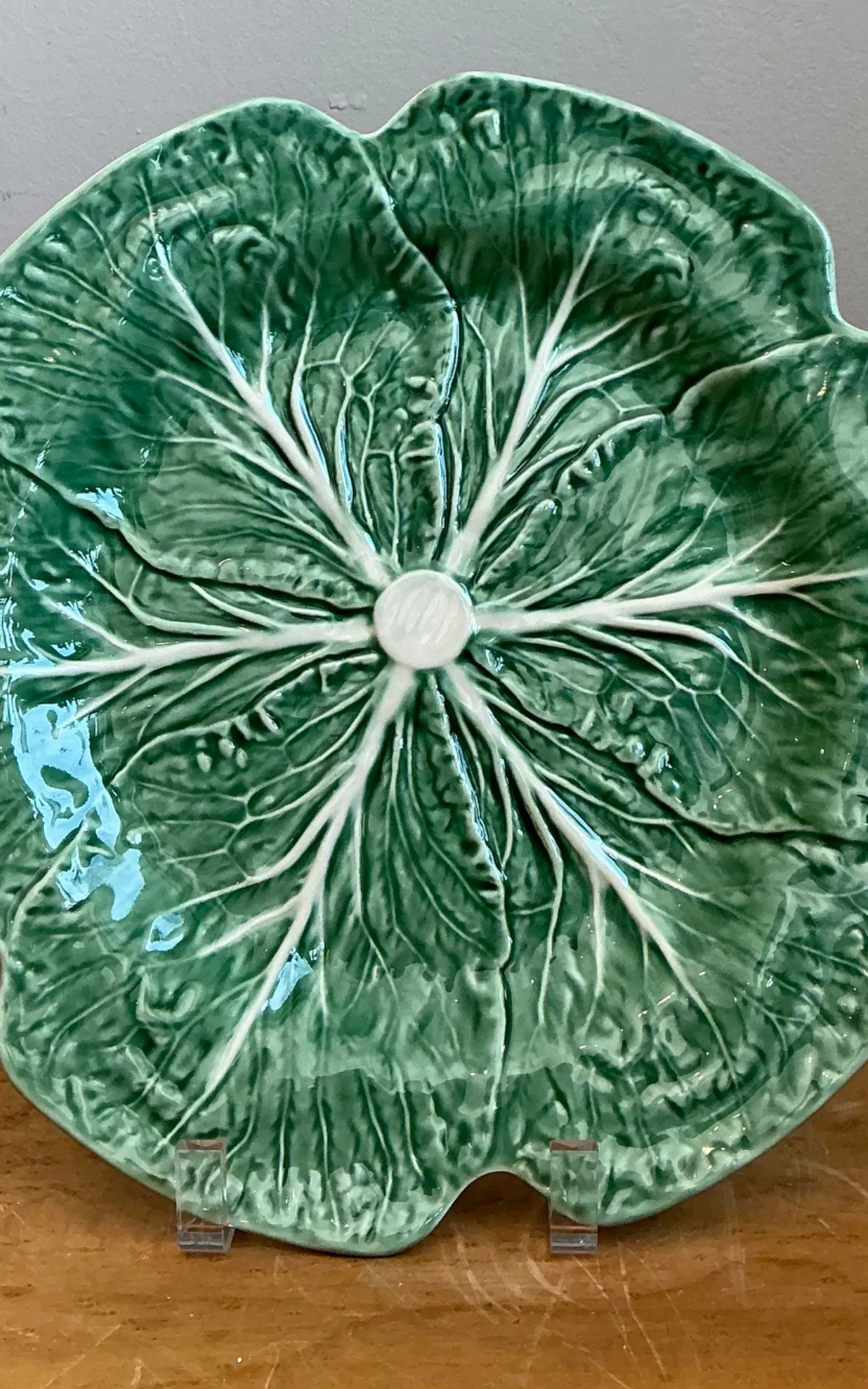 Vintage Bordallo Pinheiro Green Cabbage Leaf Dinner Plates - Set Of Three — additional photo 6