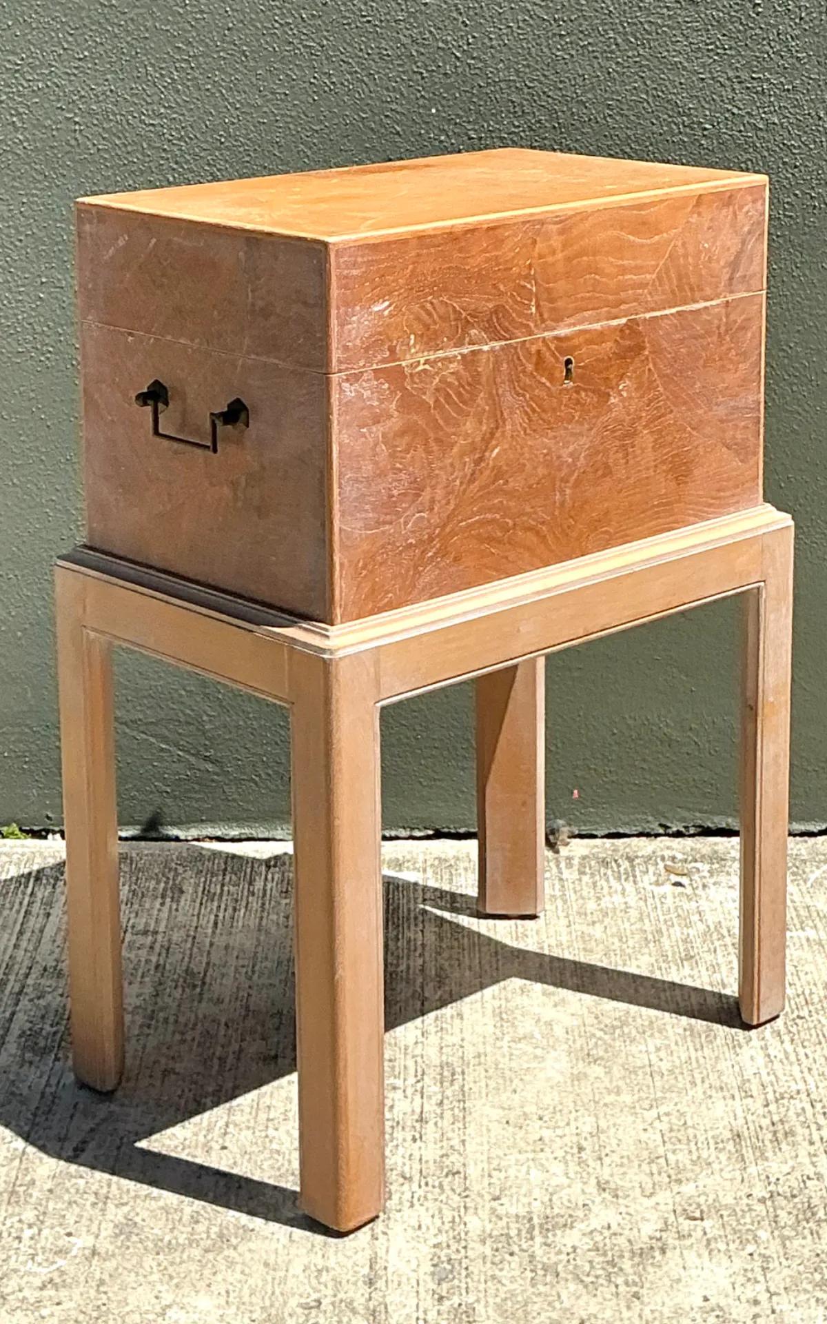 Chapman Italian Vintage Burl Trunk Drinks Table — additional photo 5