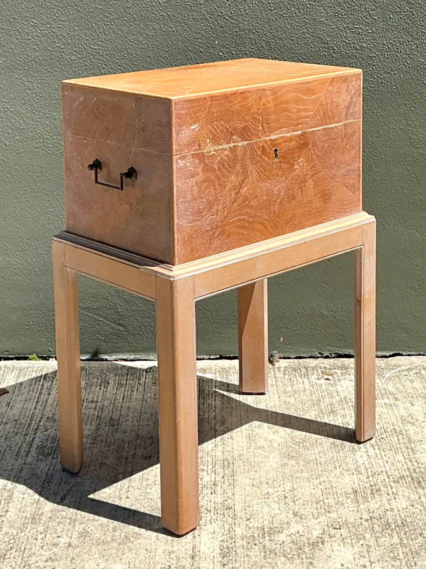 Chapman Italian Vintage Burl Trunk Drinks Table — additional photo 3
