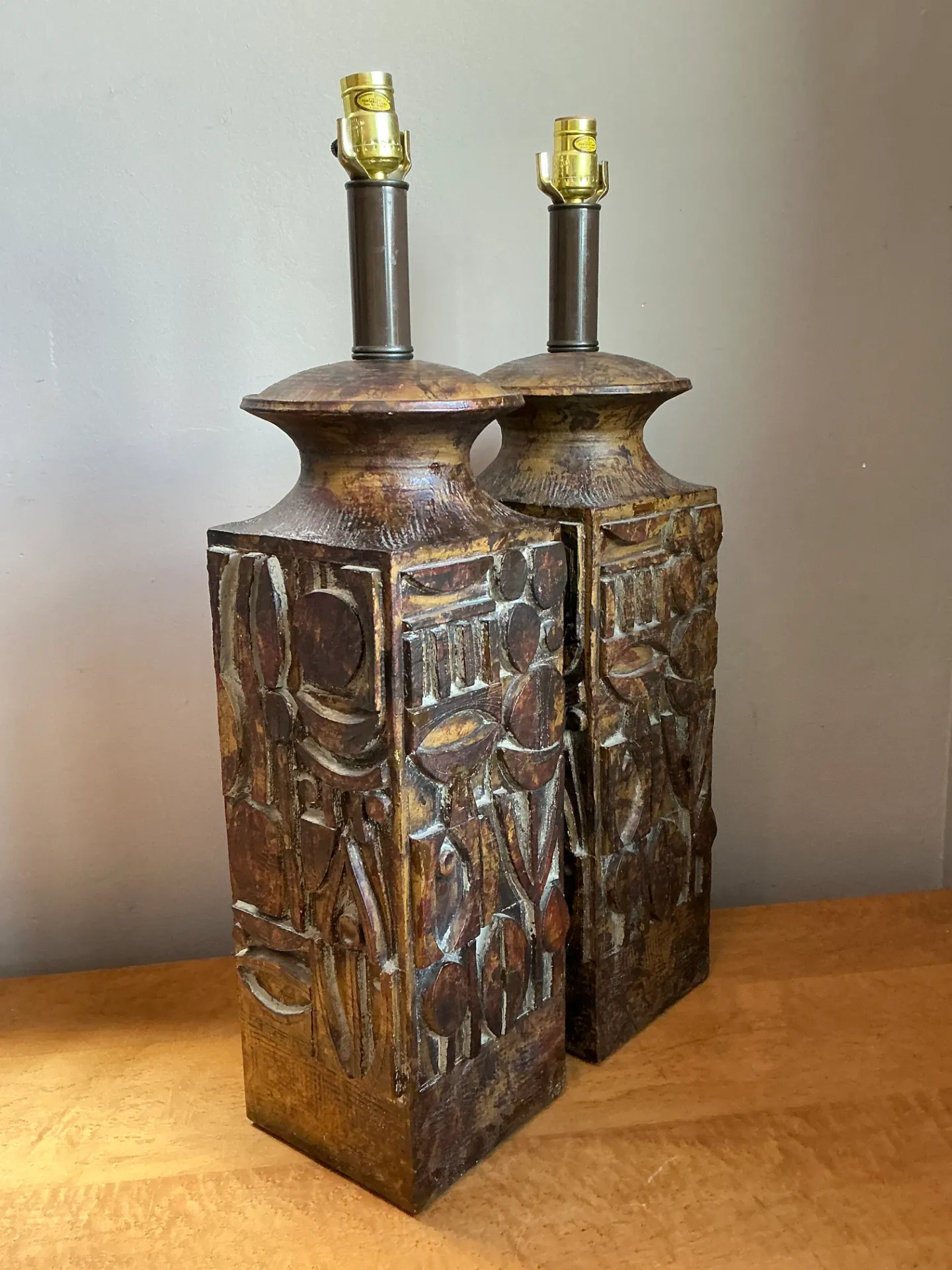 Vintage Abstract Carved Ceramic Lamps - A Pair — additional photo 1