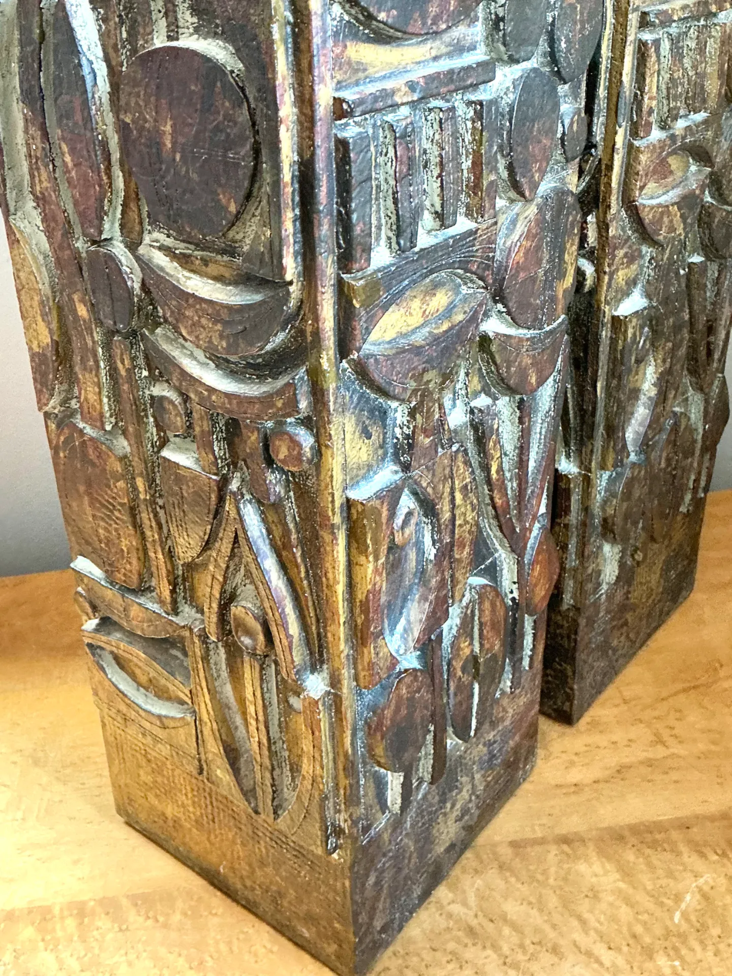 Vintage Abstract Carved Ceramic Lamps - A Pair — additional photo 7