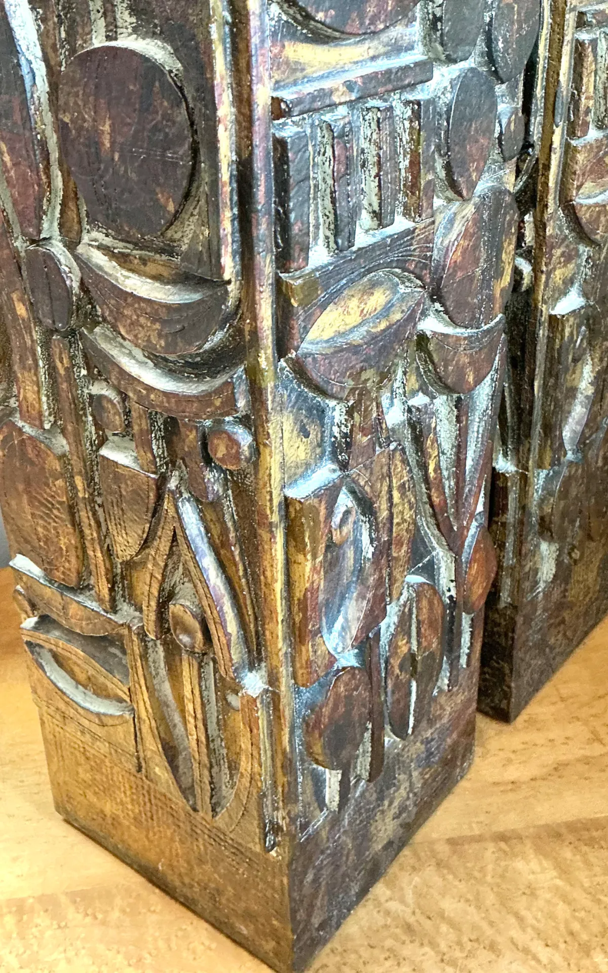 Vintage Abstract Carved Ceramic Lamps - A Pair — additional photo 7