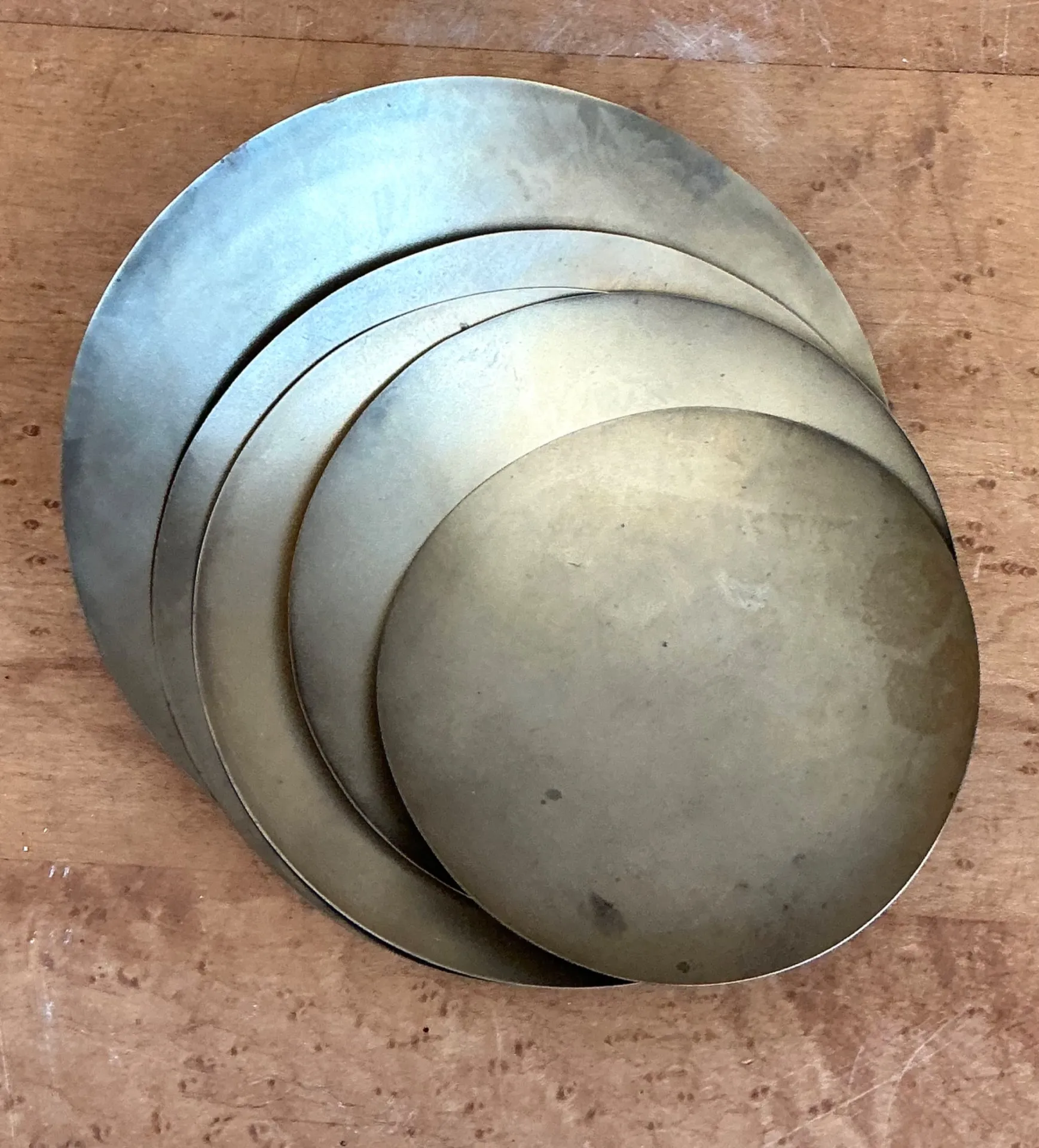 Vintage Tom Dixon Brass Decorative Plates - Set Of 5 — additional photo 1