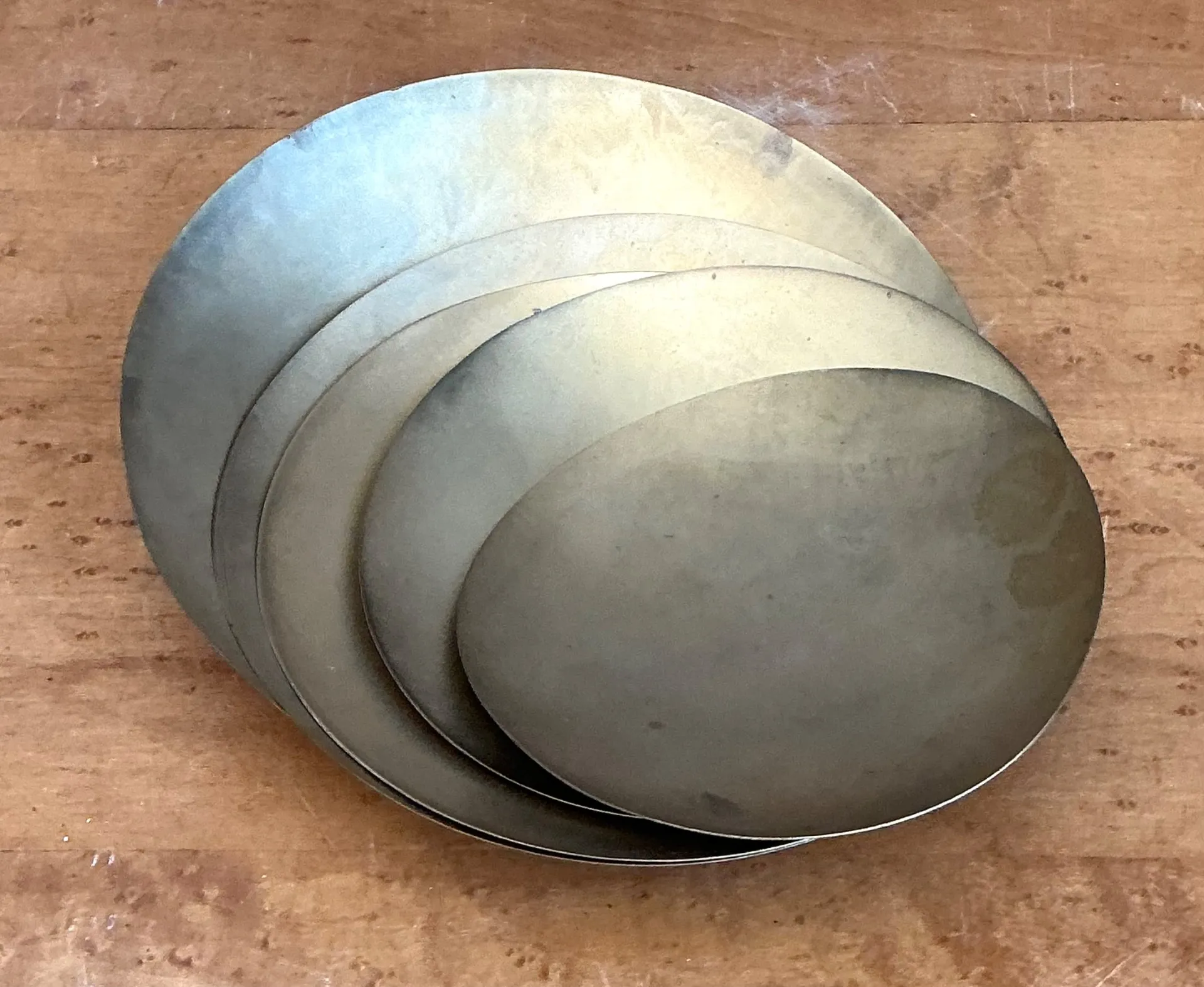 Vintage Tom Dixon Brass Decorative Plates - Set Of 5 — additional photo 2