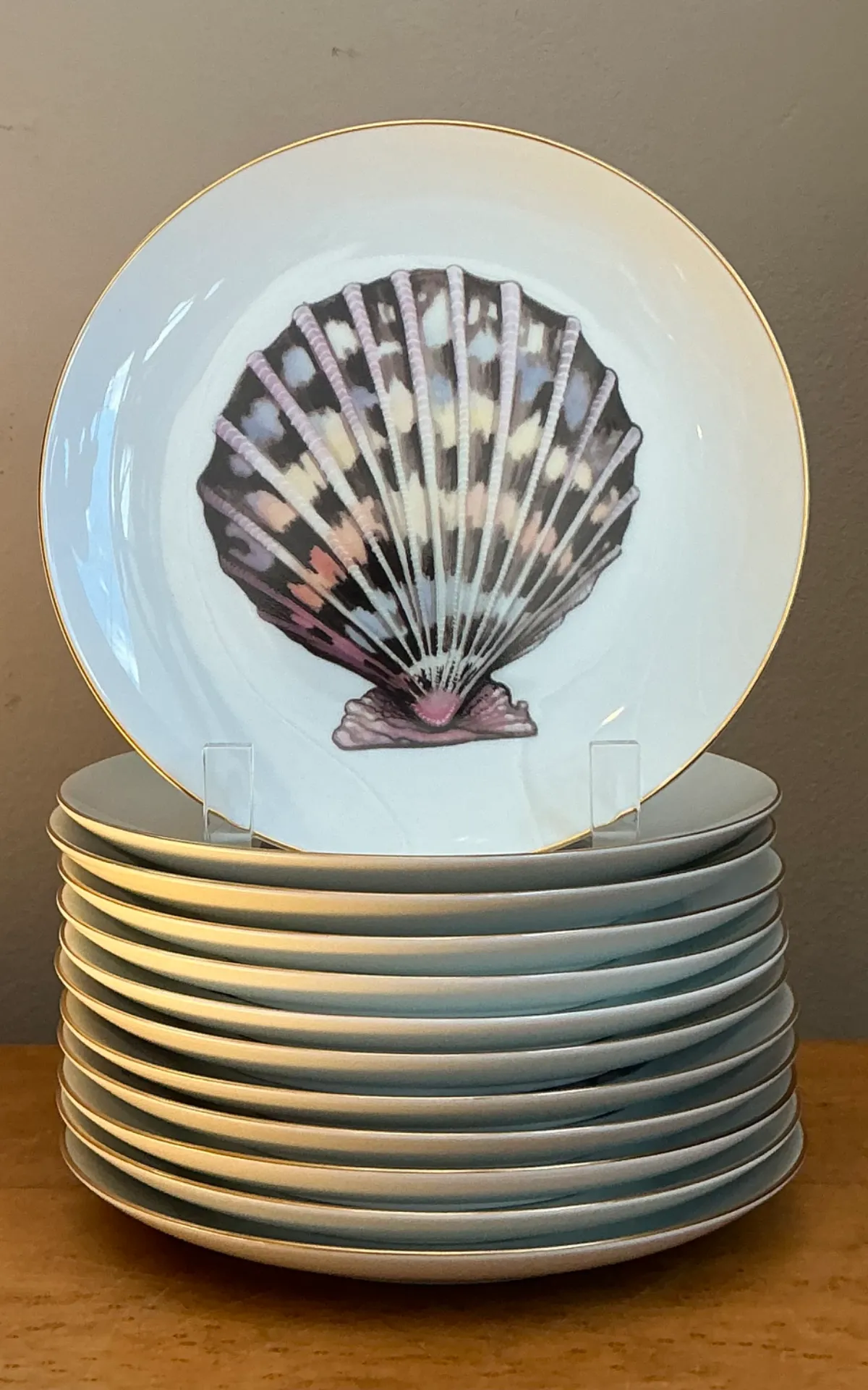 Vintage Fitz And Floyd Shell Motif Ceramic Plates - Set of Twelve — additional photo 4