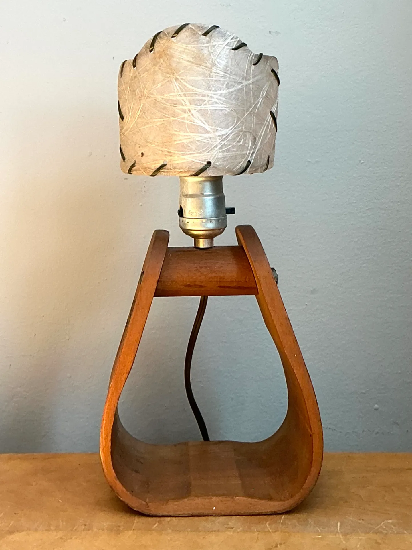 Vintage Wood and Metal Stirrup Table Lamp — additional photo 6