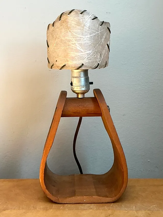 Vintage Wood and Metal Stirrup Table Lamp — additional photo 6