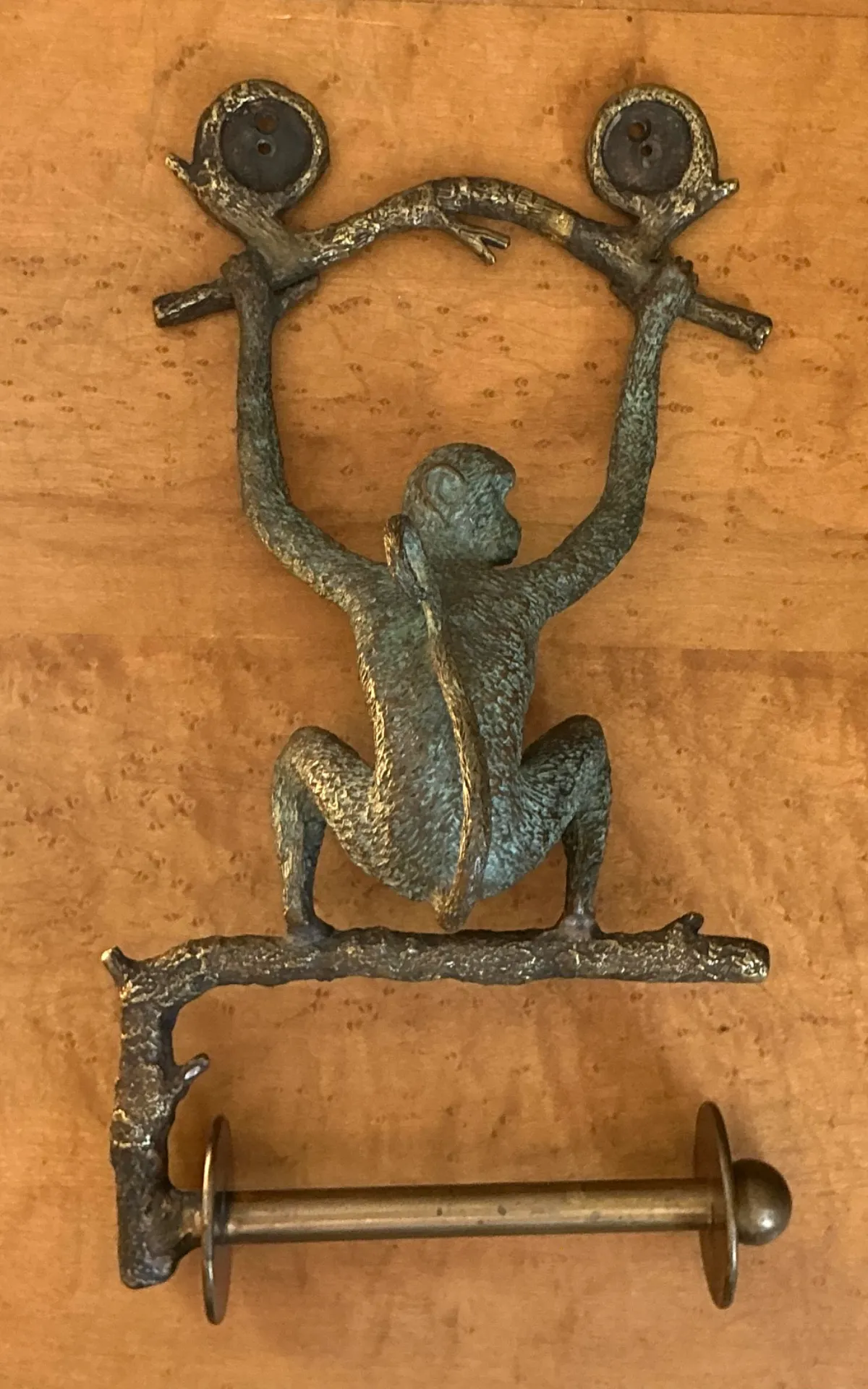Vintage Patinated Metal Monkey Toilet Paper Holder — additional photo 8