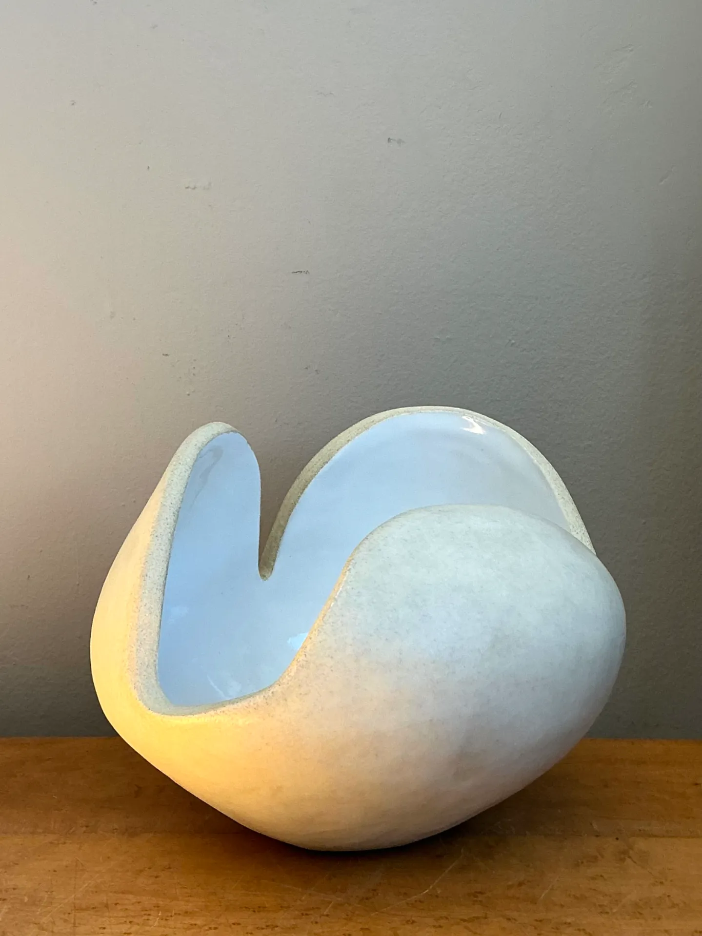 Vintage White Ceramic Sculptural Bowl — additional photo 6