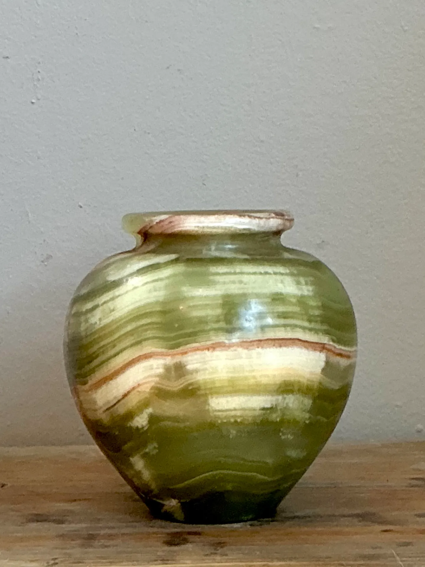 Vintage Green and Brown Onyx Vessel — additional photo 2