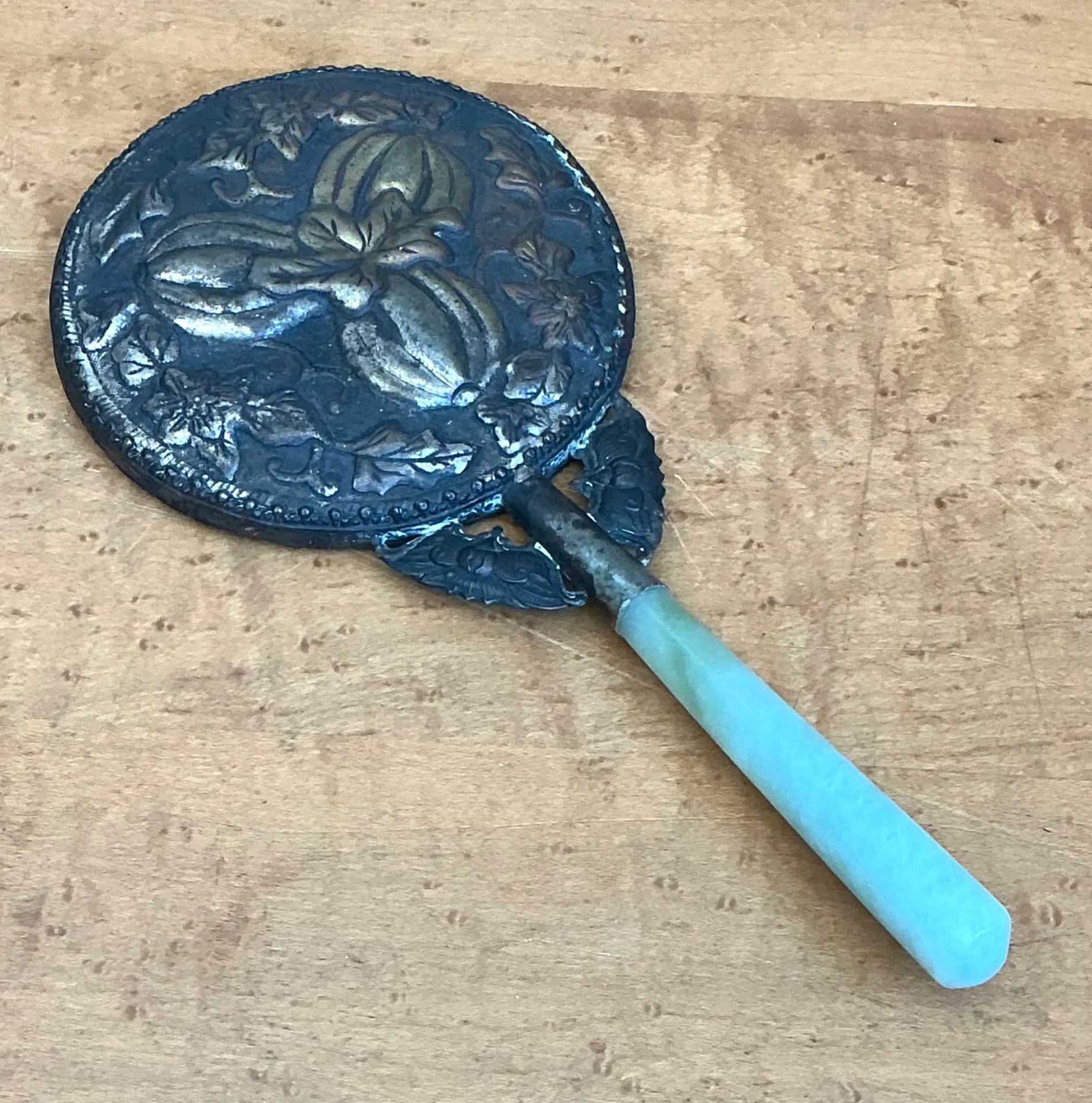 Vintage Floral Motif Metal Hand Mirror — additional photo 2