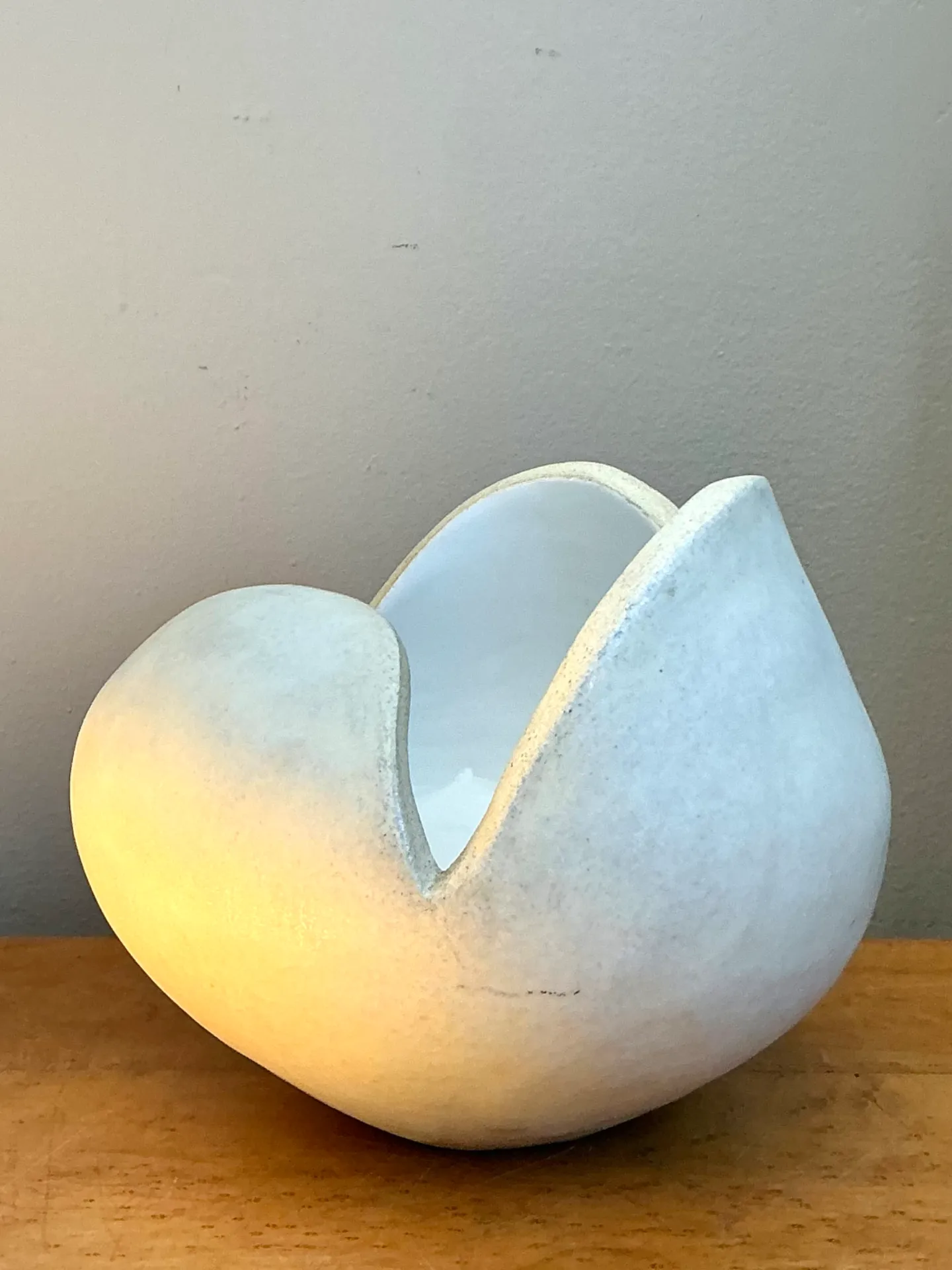 Vintage White Ceramic Sculptural Bowl — additional photo 5