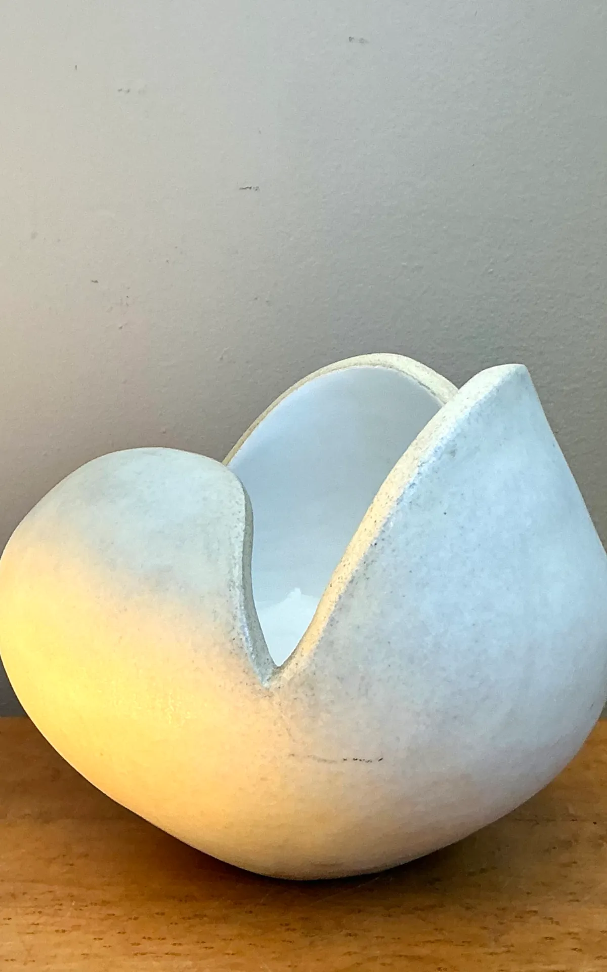 Vintage White Ceramic Sculptural Bowl — additional photo 5