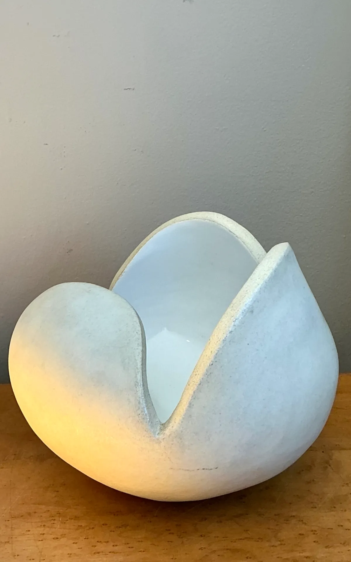 Vintage White Ceramic Sculptural Bowl — additional photo 2