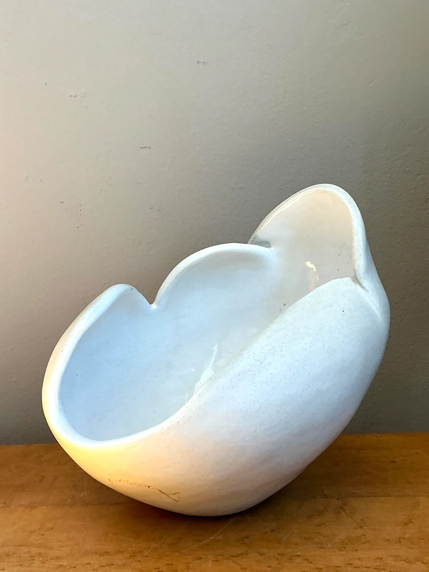 Vintage White Ceramic Sculptural Bowl — additional photo 5