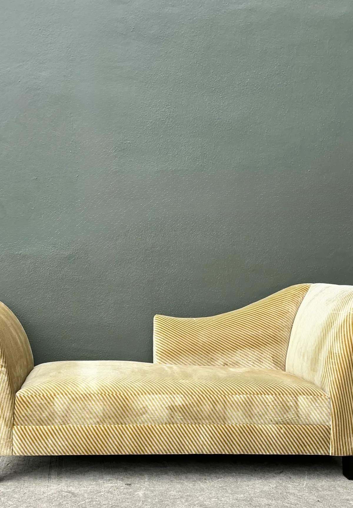 Vintage Striped Kelly Wearstler Velvet Chaise Lounge — additional photo 2