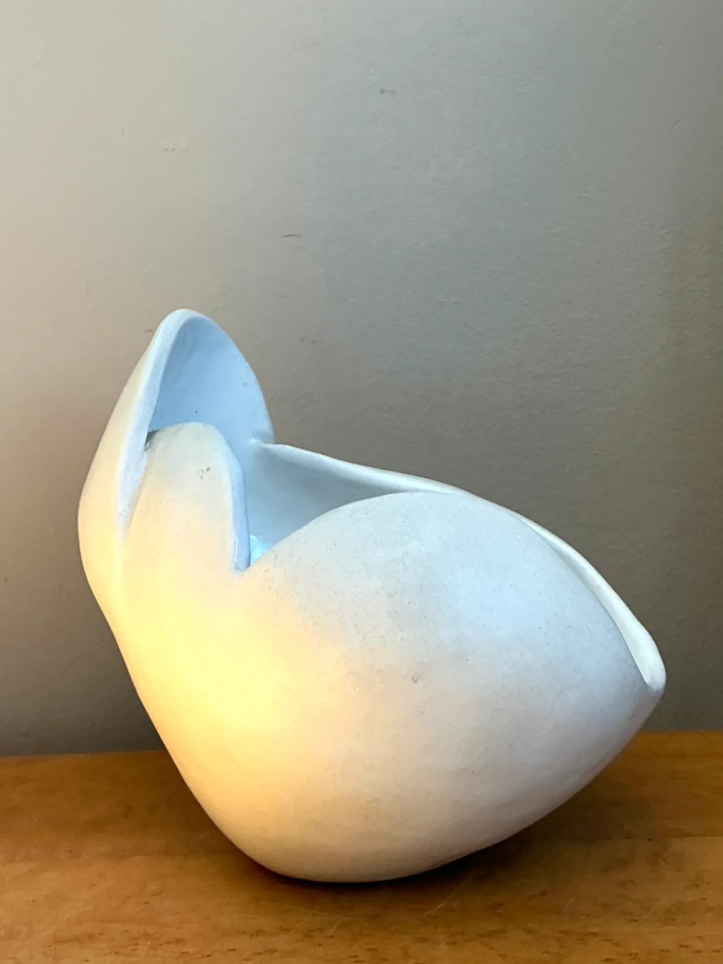 Vintage White Ceramic Sculptural Bowl — additional photo 8