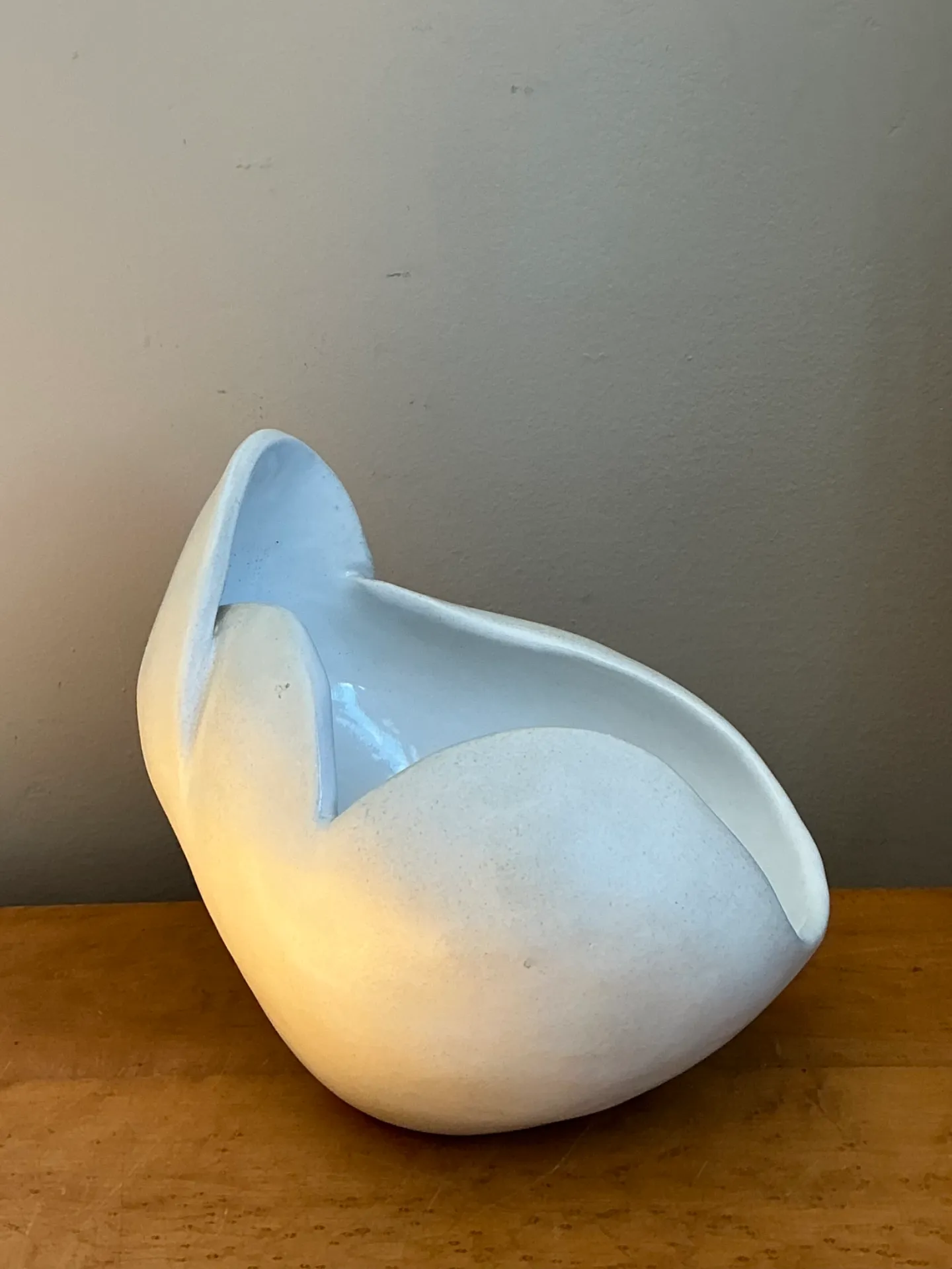 Vintage White Ceramic Sculptural Bowl — additional photo 3
