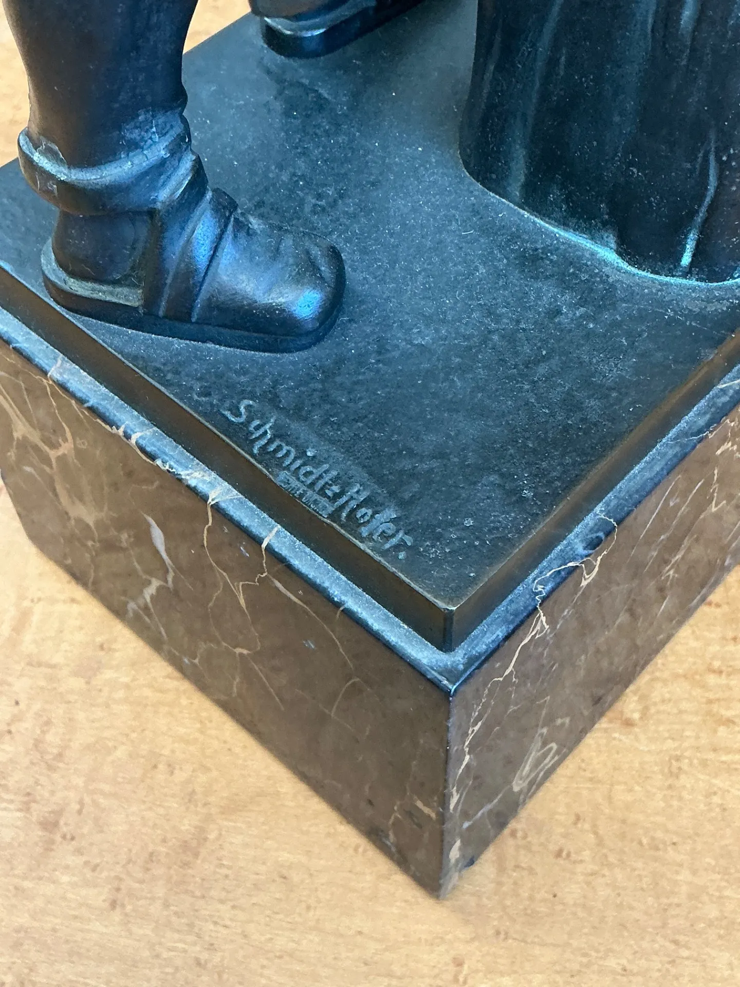 Vintage Bronze Blacksmith Sculpture — additional photo 5