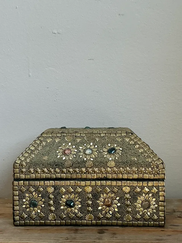 Vintage Embellished Brass Treasure Chest Box — additional photo 5